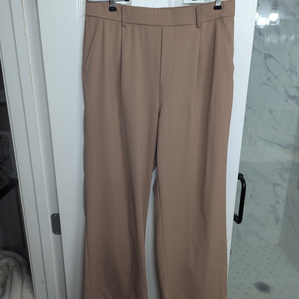 HALARA Men's Classic Tan Dress Pants